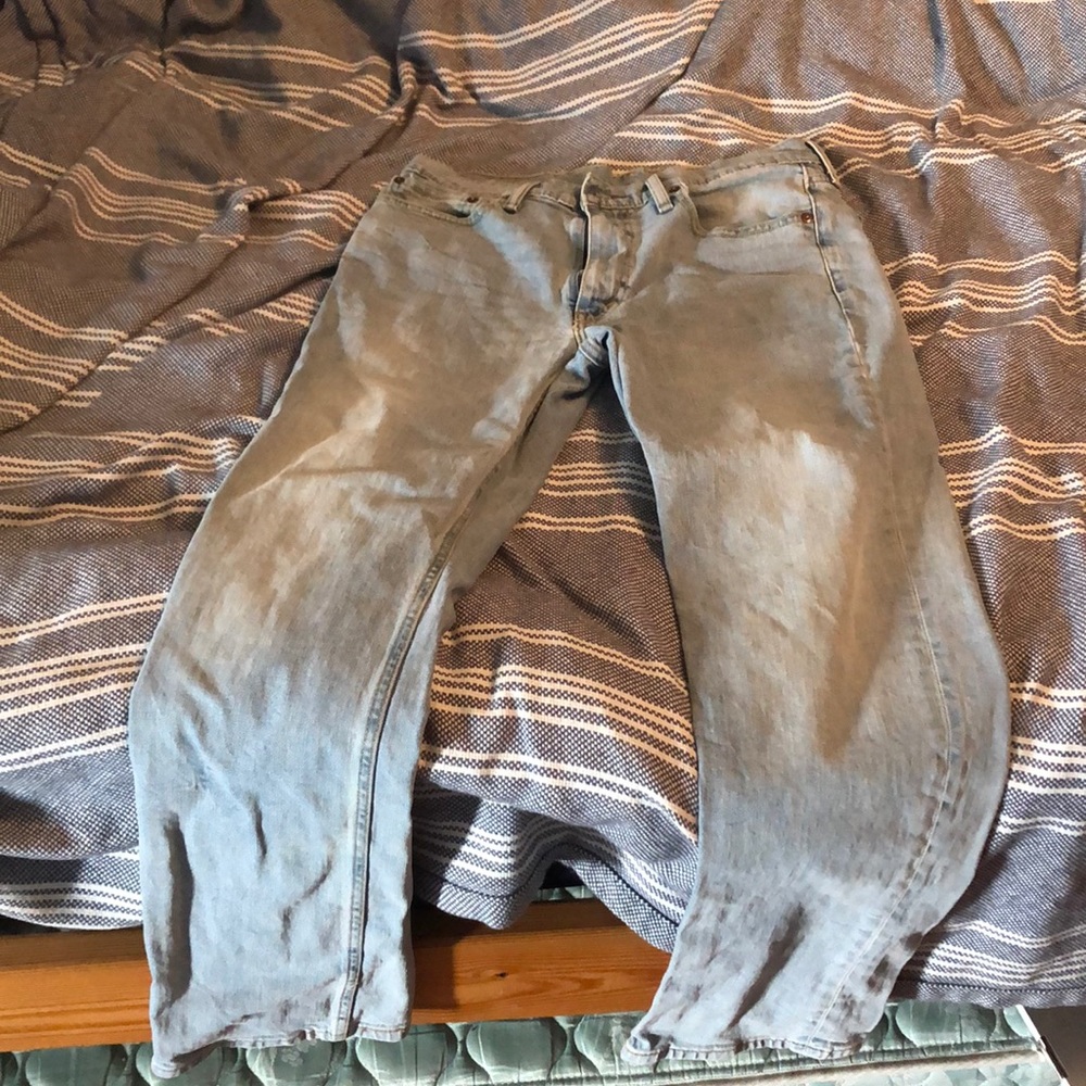 Levis jeans